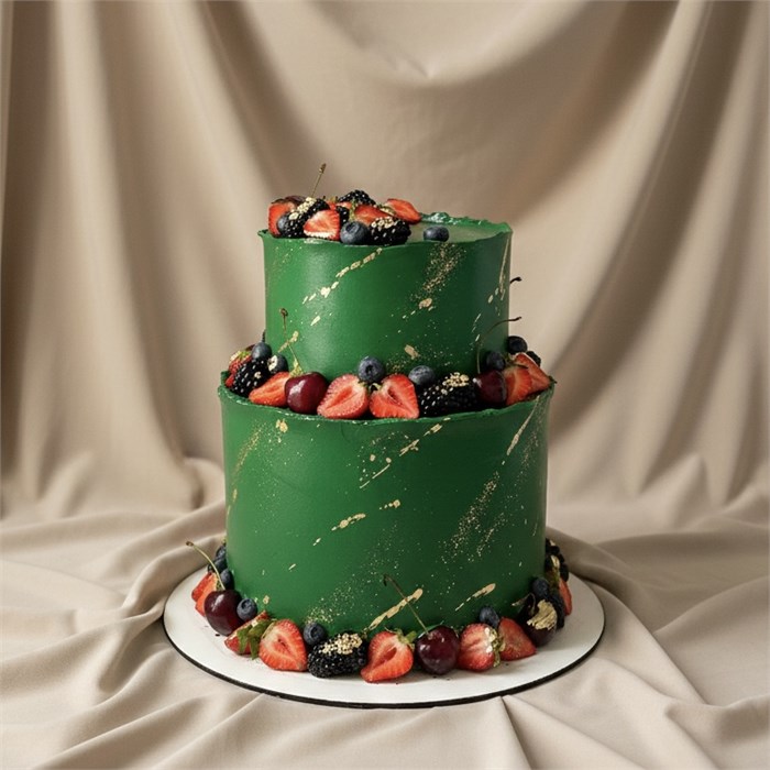 Торт изумрудный с ягодами (от 4 кг.) 1805